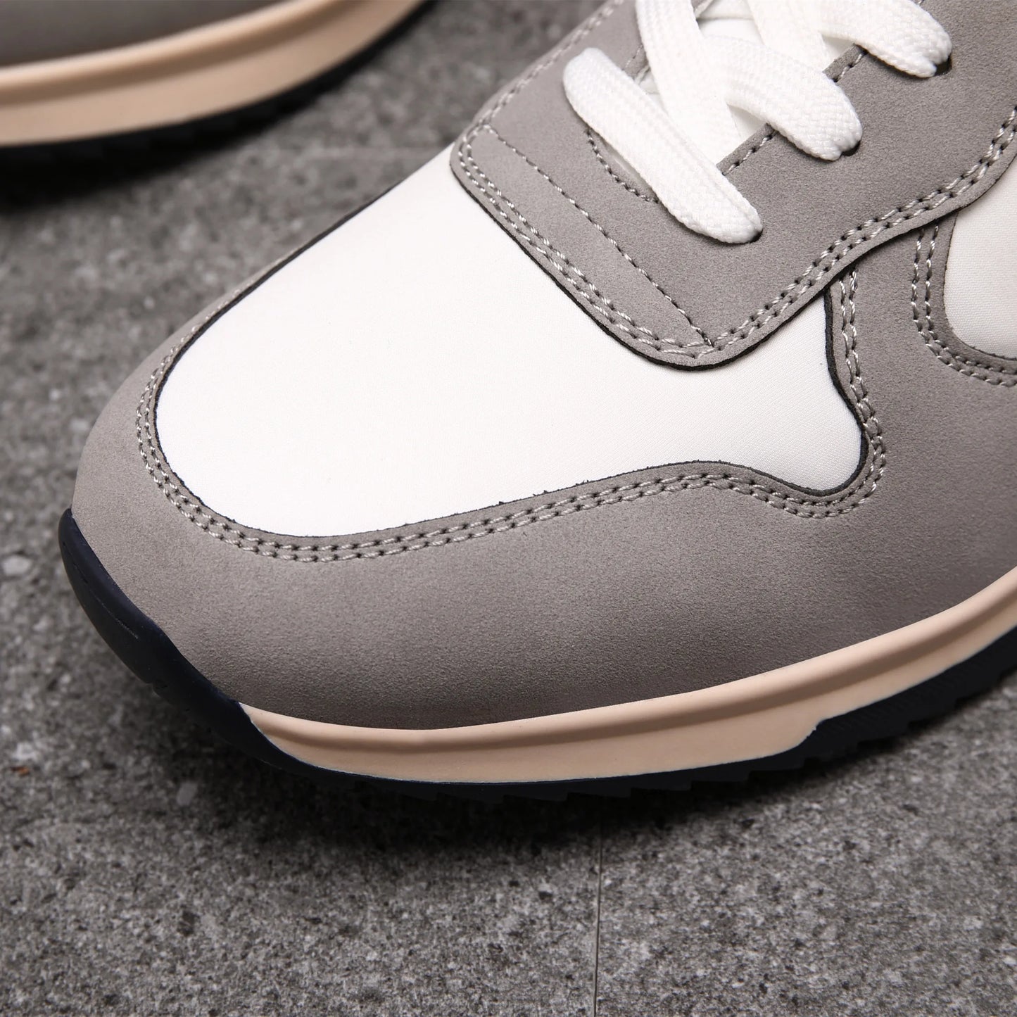 BHKH Men’s Retro Leather Sneakers – Casual Walking